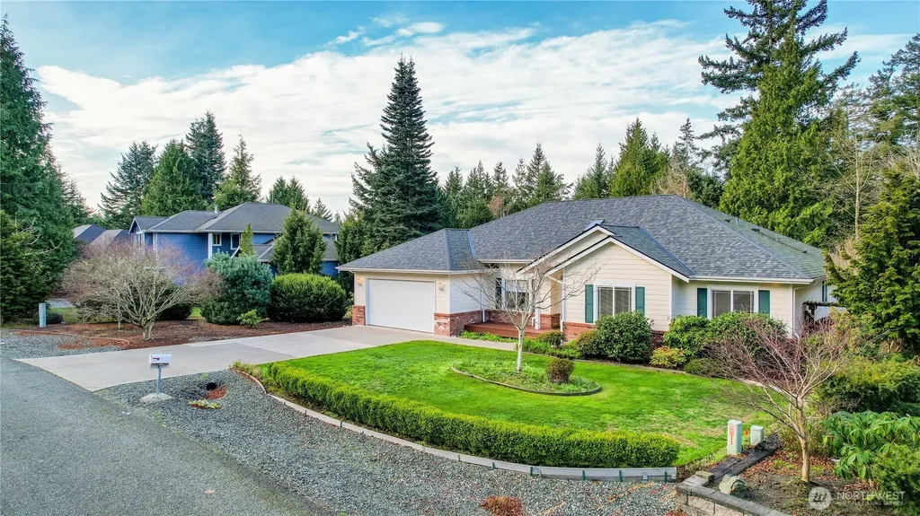 13796 Seaview Way Anacortes WA 98221