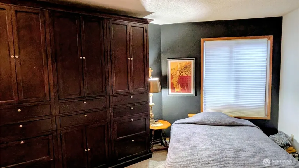 2419 S Cedar Tacoma WA 98405