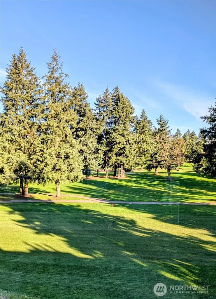 2419 S Cedar Tacoma WA 98405