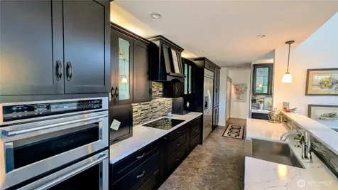 2419 S Cedar Tacoma WA 98405