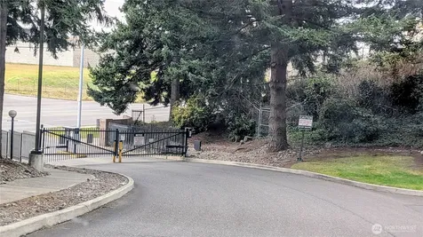 2419 S Cedar Tacoma WA 98405