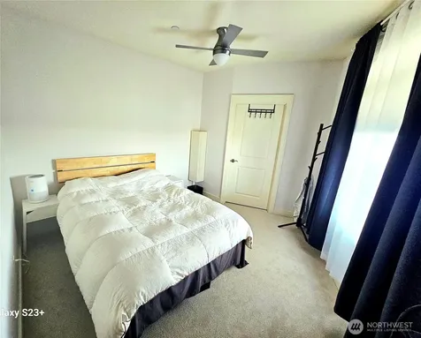 3217 Eastlake Avenue E Seattle WA 98102