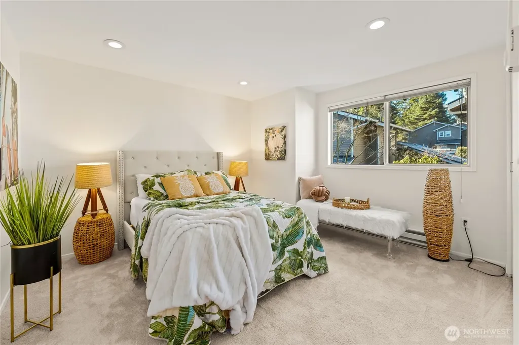 1218 101st Place NE Bellevue WA 98004