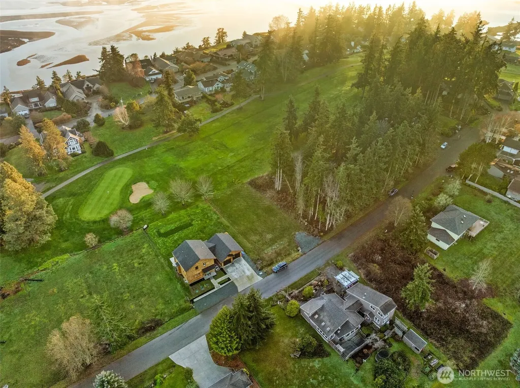 2378 Discovery Place Langley WA 98260