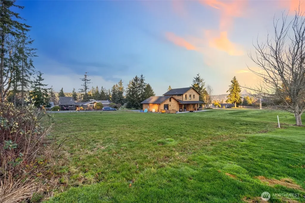 2378 Discovery Place Langley WA 98260