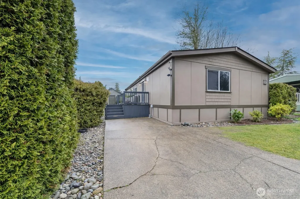31600 126th Avenue SE Auburn WA 98092
