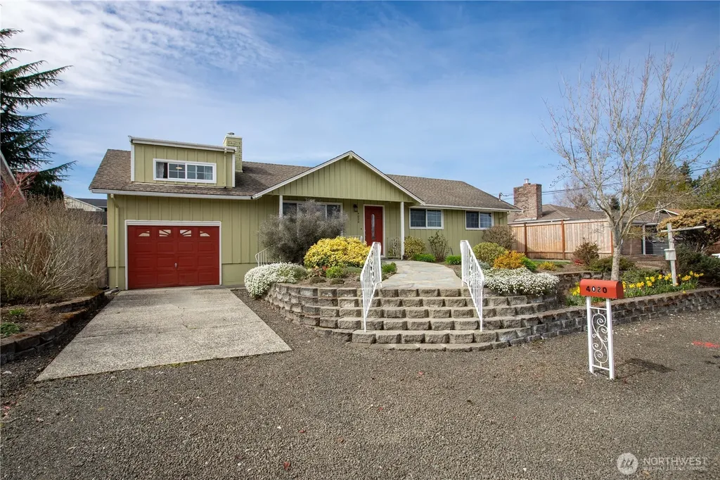 4020 N Vassault Street Tacoma WA 98407
