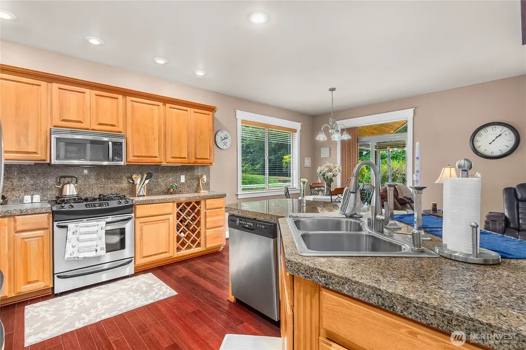 12244 Dream Street SW Olympia WA 98512