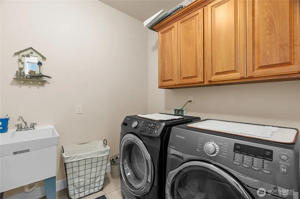 12244 Dream Street SW Olympia WA 98512