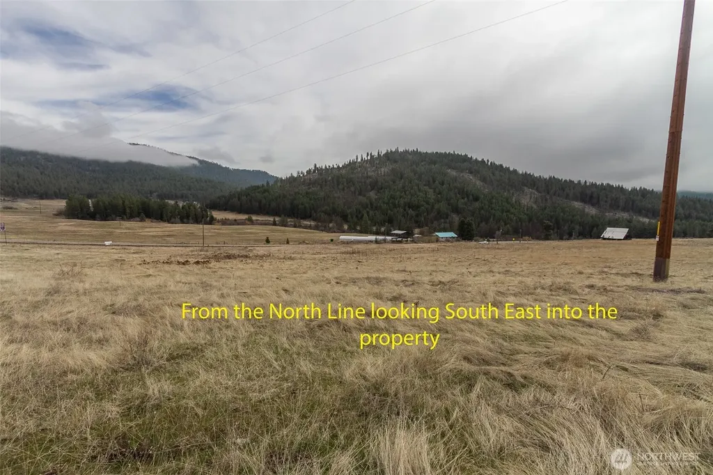 30 Addy Gifford Road Gifford WA 99131