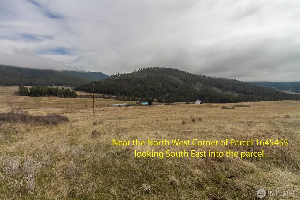 30 Addy Gifford Road Gifford WA 99131
