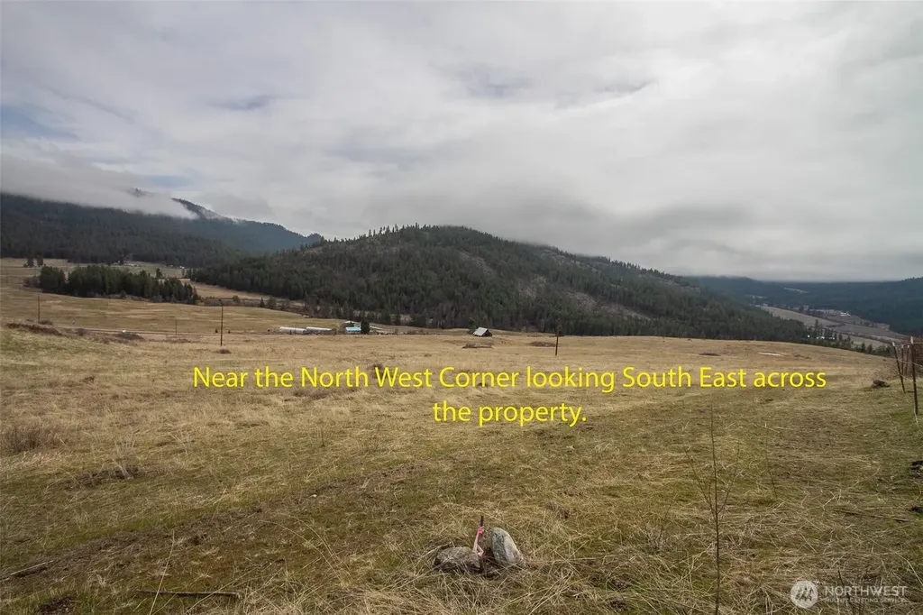30 Addy Gifford Road Gifford WA 99131