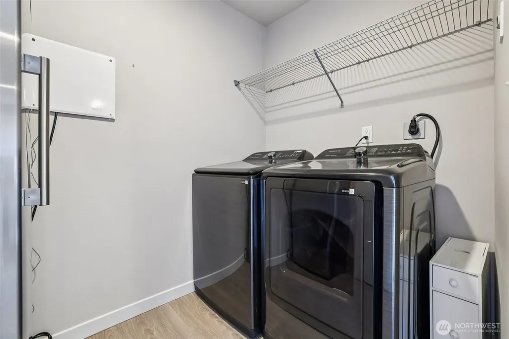 8410 17th Avenue SW Seattle WA 98106