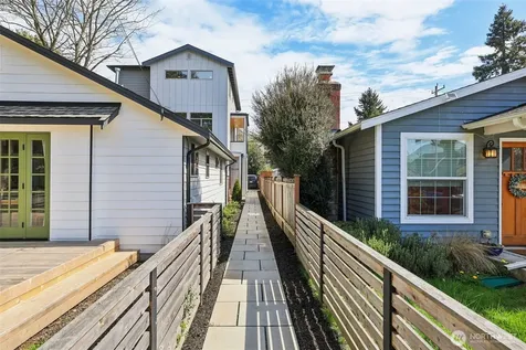 8410 17th Avenue SW Seattle WA 98106