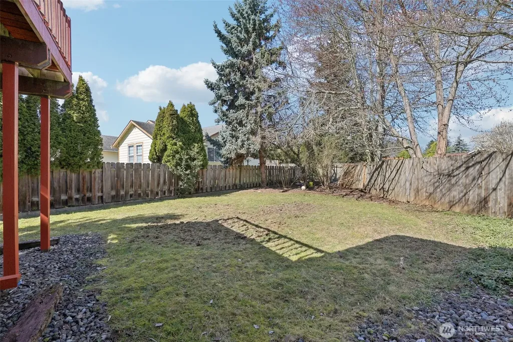 11208 234th Place Kent WA 98031