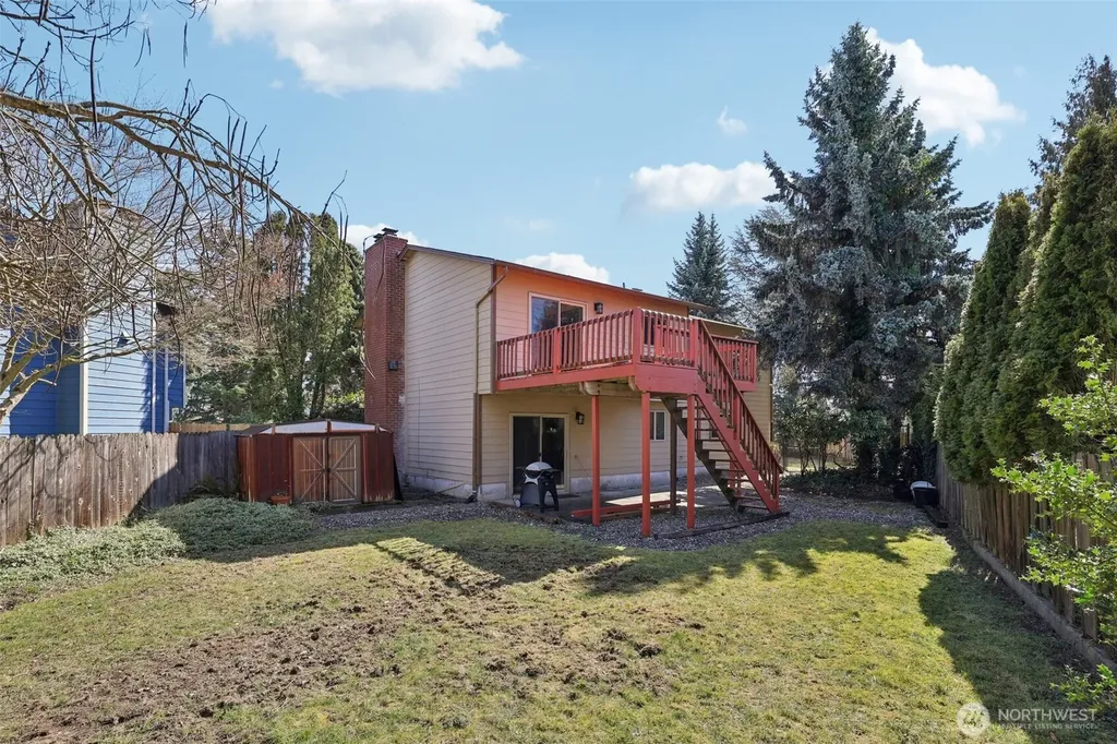 11208 234th Place Kent WA 98031