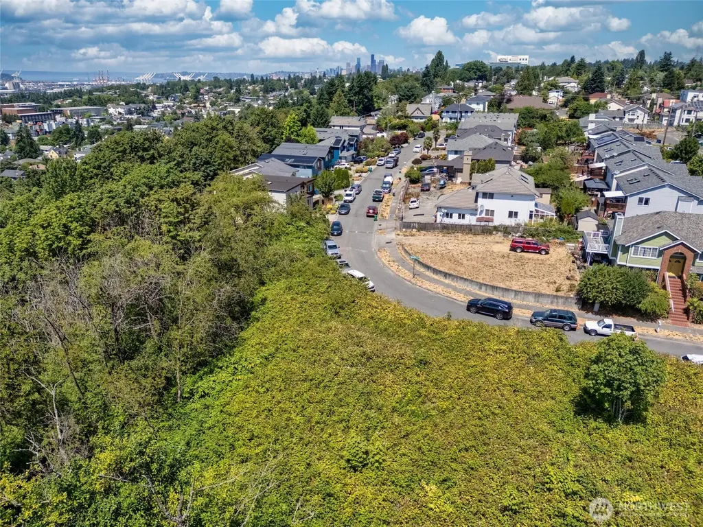 2005 S Raymond Street Seattle WA 98108