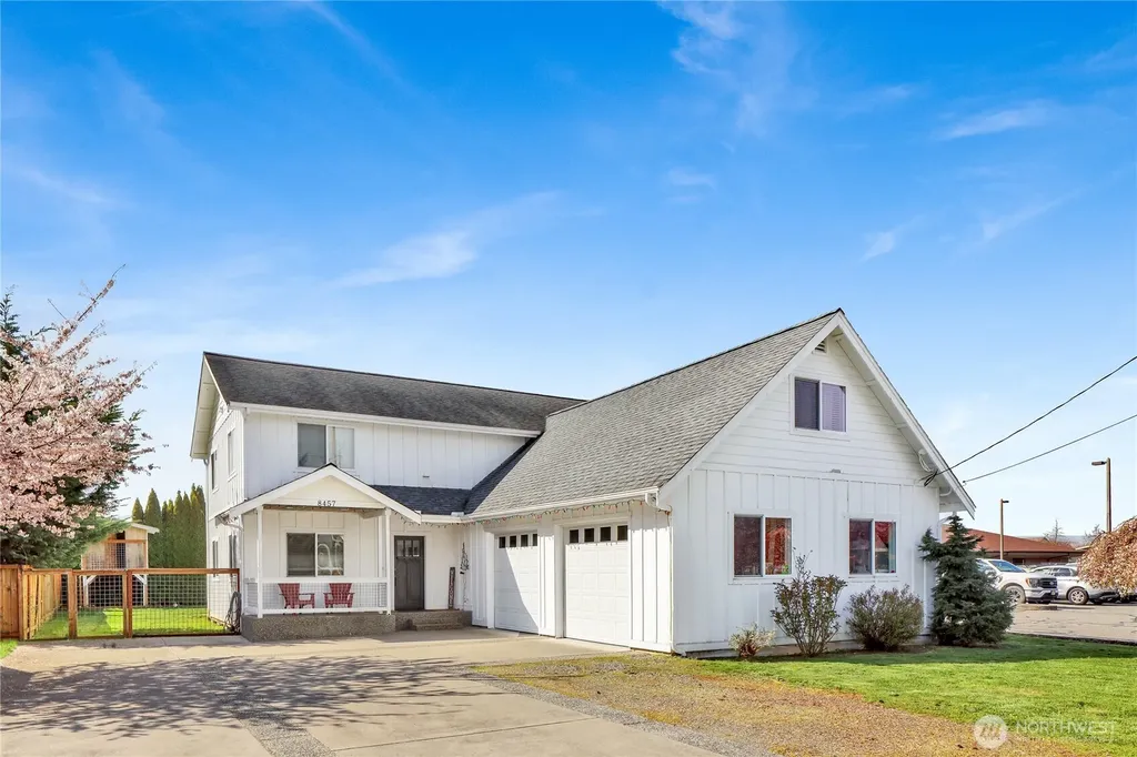 8457 Benson Road Lynden WA 98264
