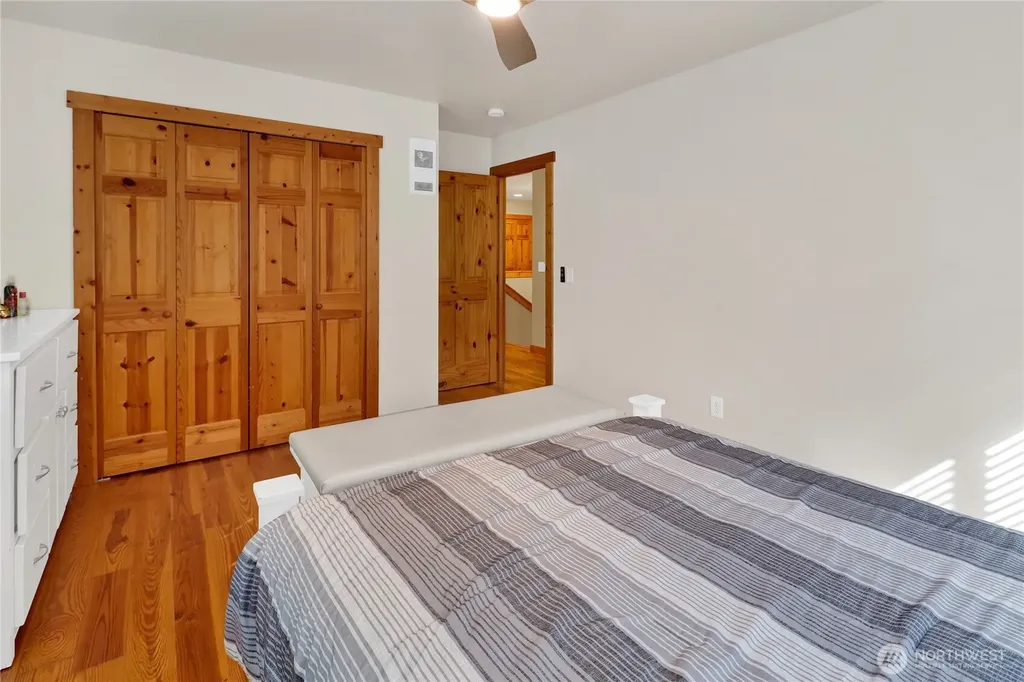 8457 Benson Road Lynden WA 98264