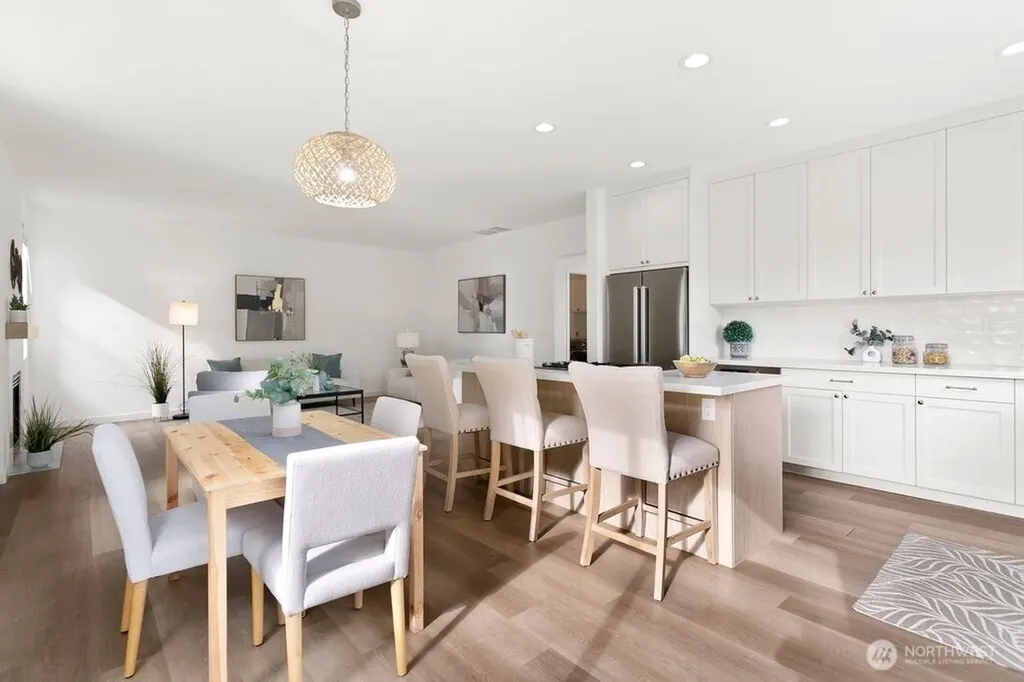 24023 SE 10th Street Sammamish WA 98075