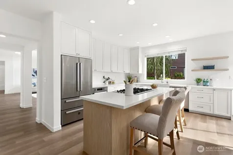24023 SE 10th Street Sammamish WA 98075