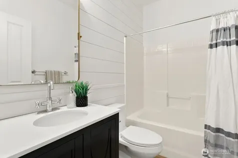 24023 SE 10th Street Sammamish WA 98075