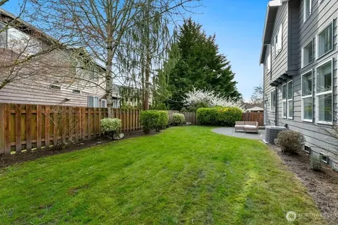 24023 SE 10th Street Sammamish WA 98075