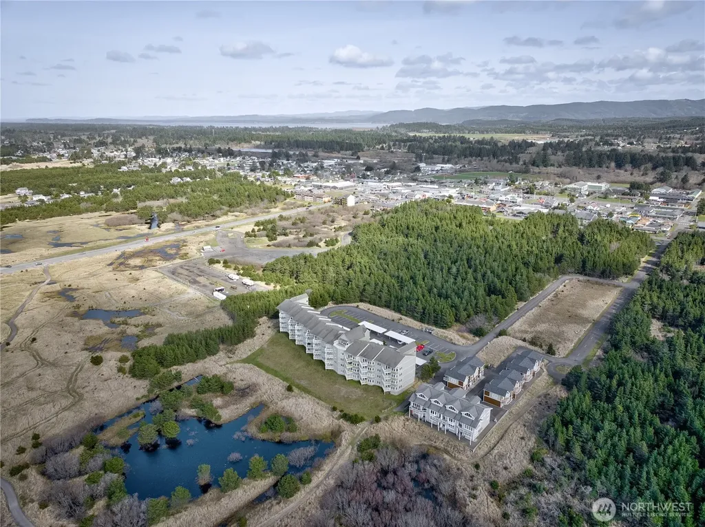 501 Shoreview Dr S Long Beach WA 98631