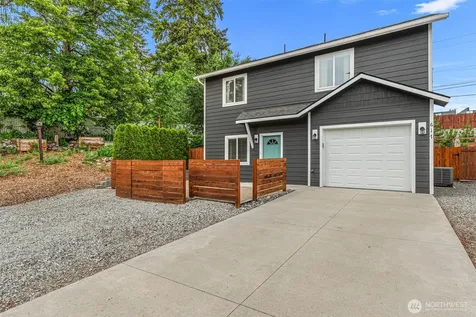 617 E Wapato Avenue Chelan WA 98816