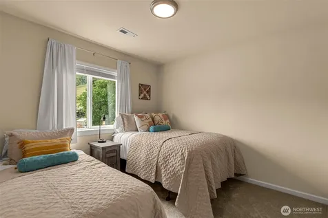 617 E Wapato Avenue Chelan WA 98816
