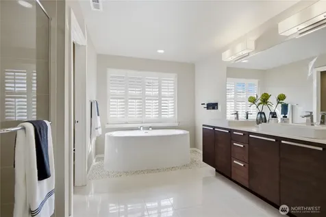 3725 169th Place SE Bothell WA 98012