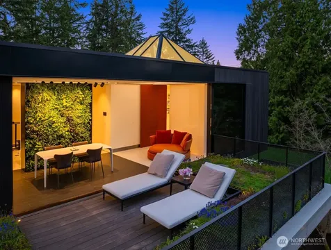 4445 140th Avenue NE Bellevue WA 98005
