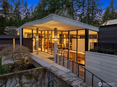 4445 140th Avenue NE Bellevue WA 98005