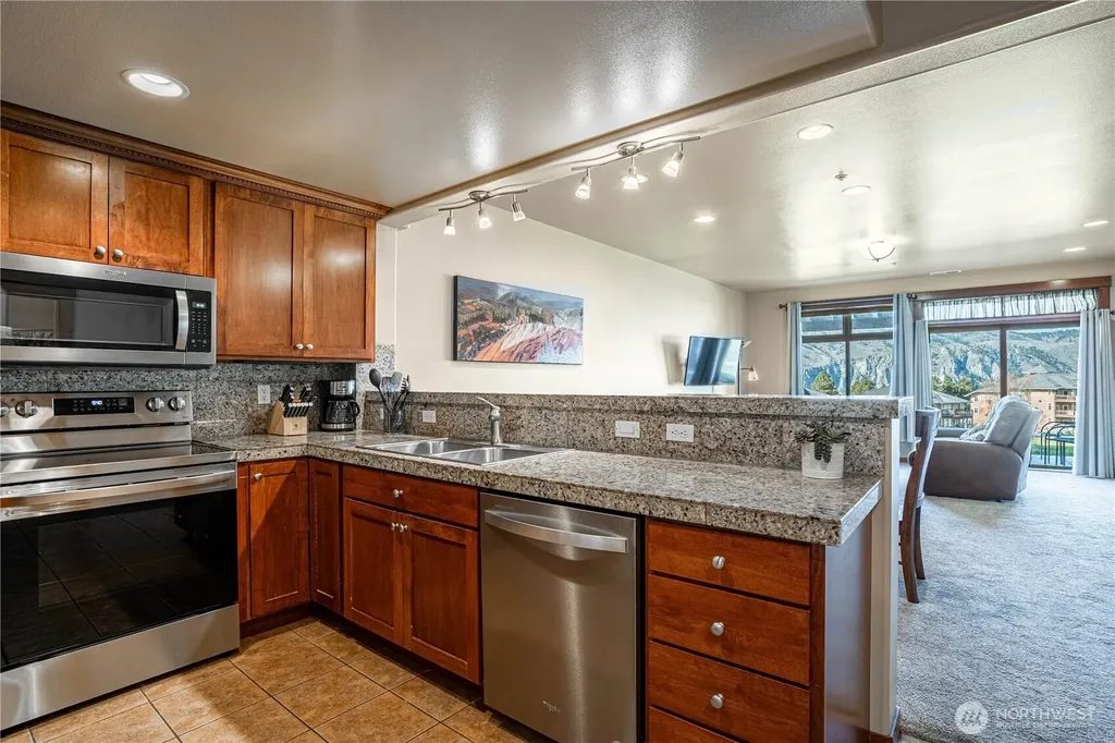 123 Red Hawk Drive Orondo WA 98843
