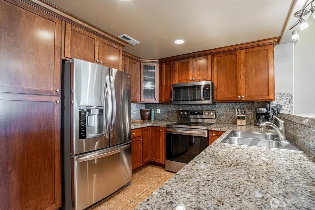 123 Red Hawk Drive Orondo WA 98843