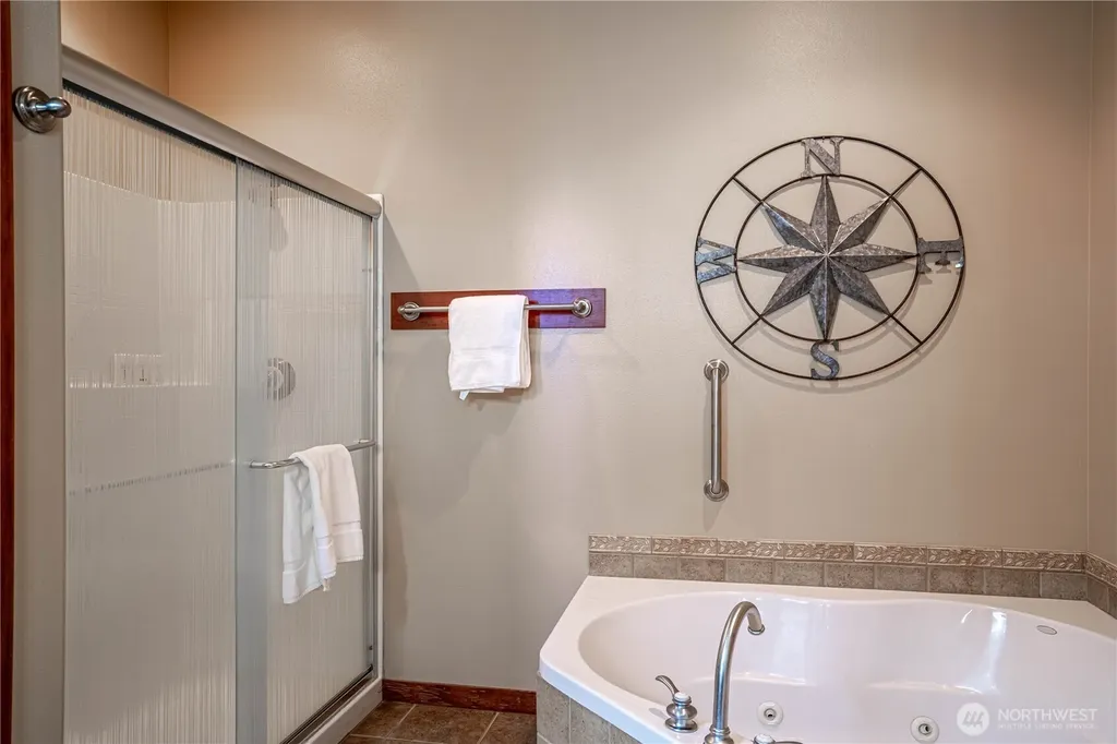 123 Red Hawk Drive Orondo WA 98843