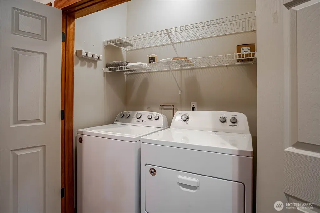 123 Red Hawk Drive Orondo WA 98843