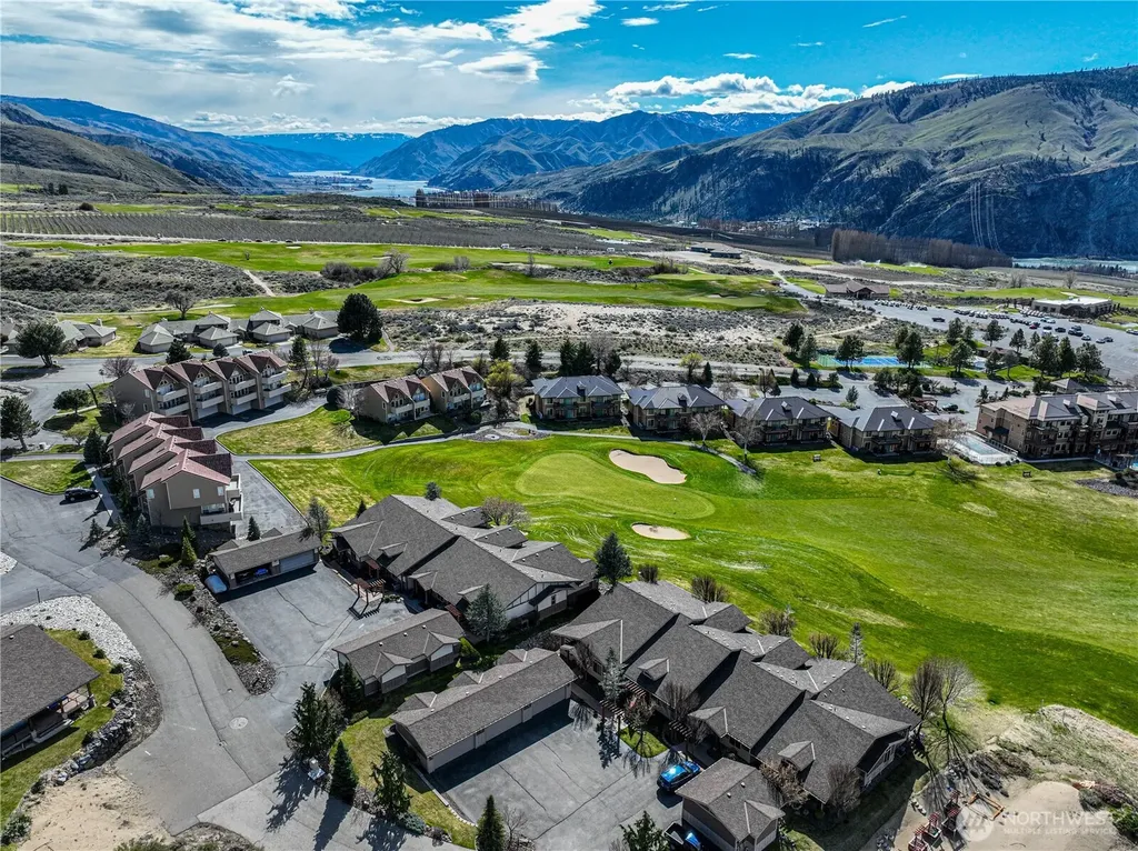123 Red Hawk Drive Orondo WA 98843
