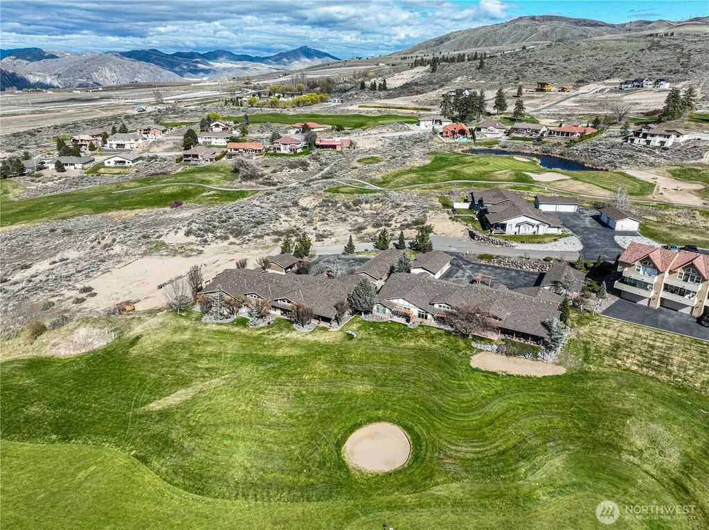 123 Red Hawk Drive Orondo WA 98843