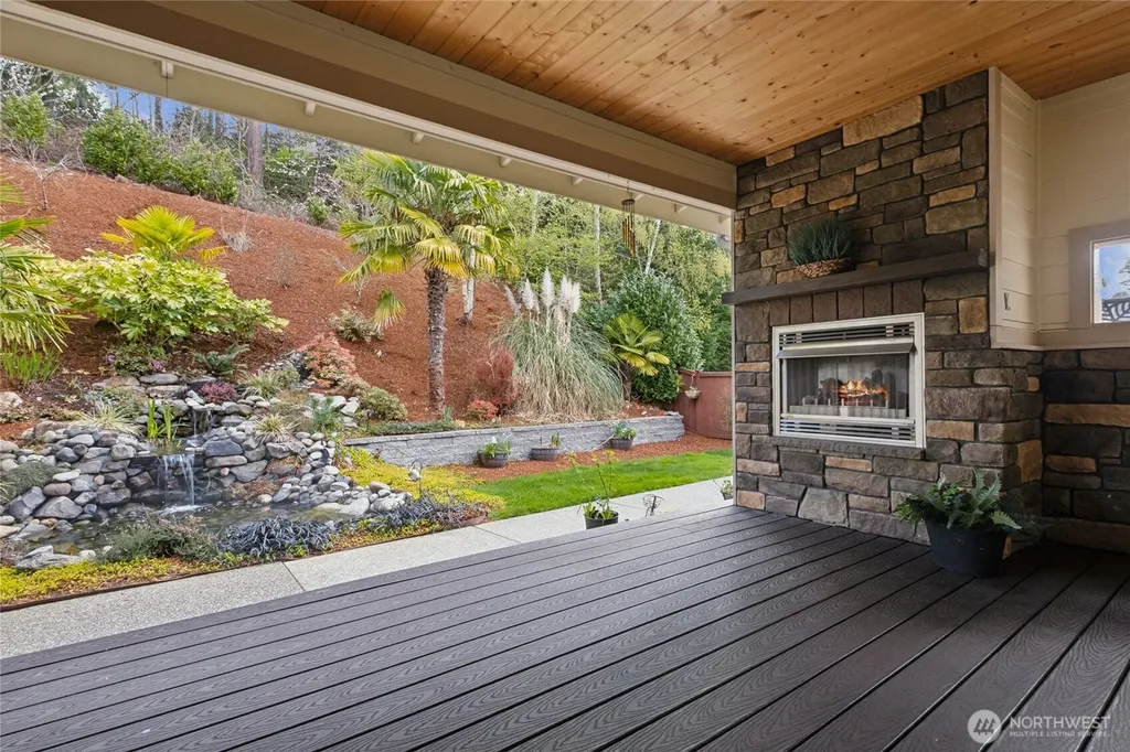 8023 173rd Avenue E Sumner WA 98390