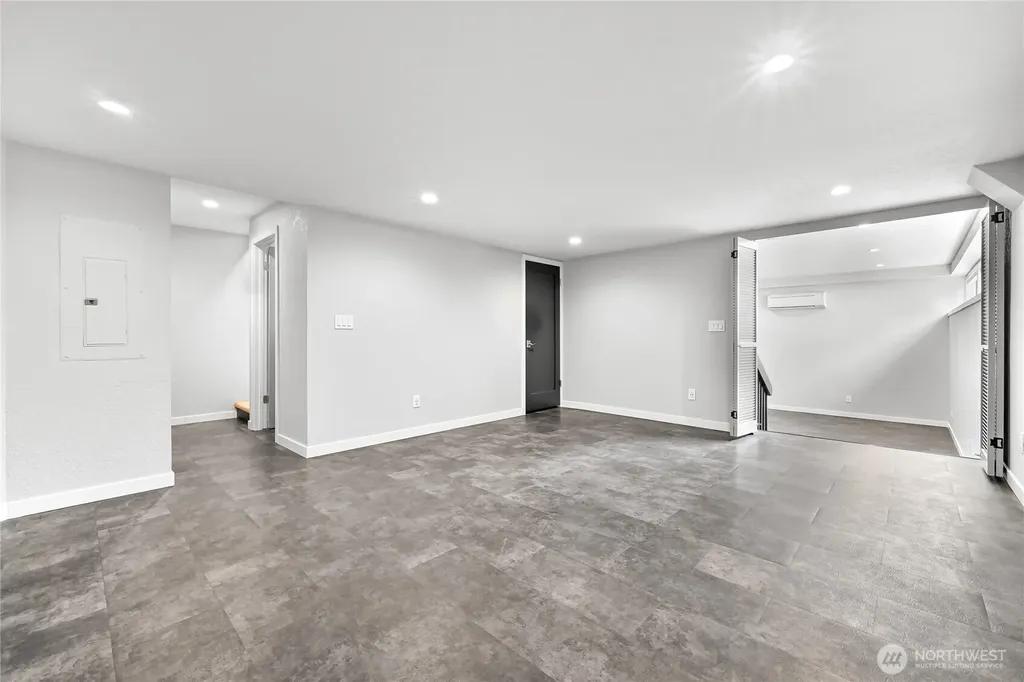 708 Poplar Drive Bellingham WA 98226