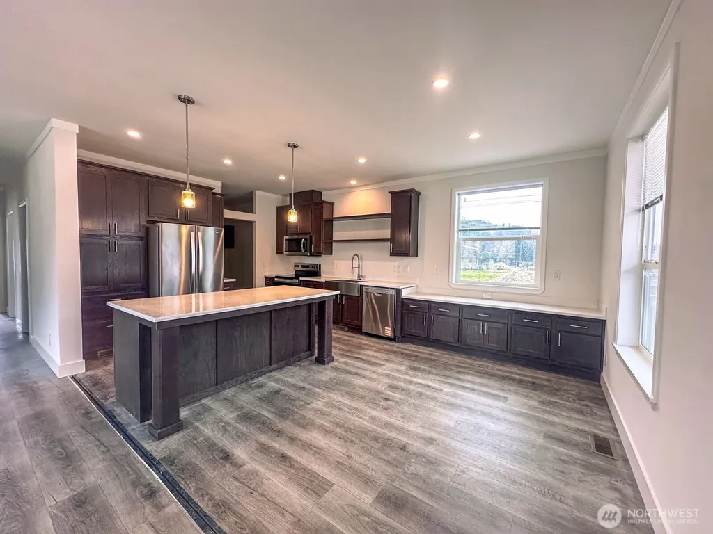 2101 Glacier Street Enumclaw WA 98022