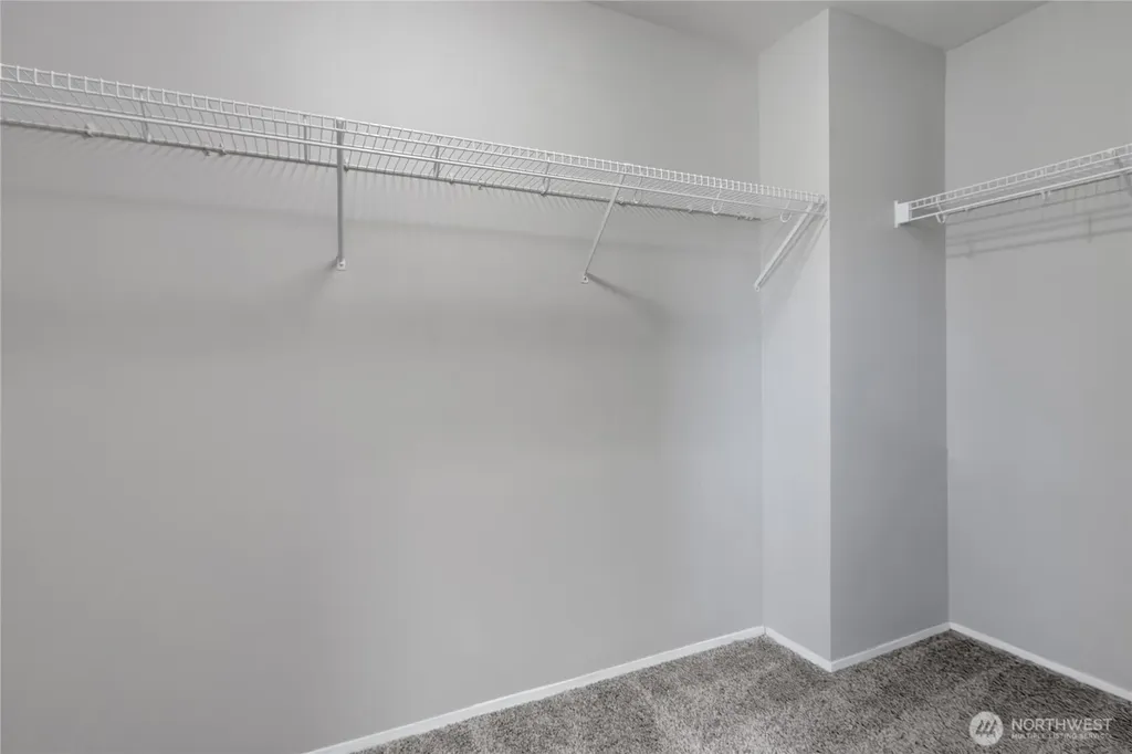 13605 116th Avenue Ct E Puyallup WA 98374
