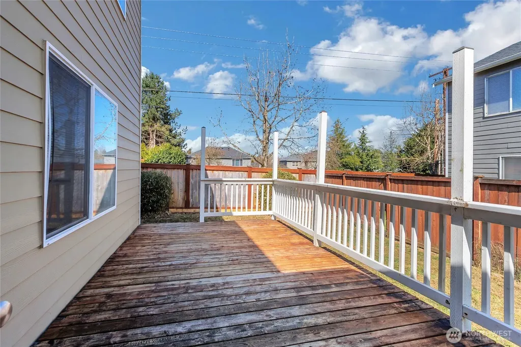 13605 116th Avenue Ct E Puyallup WA 98374