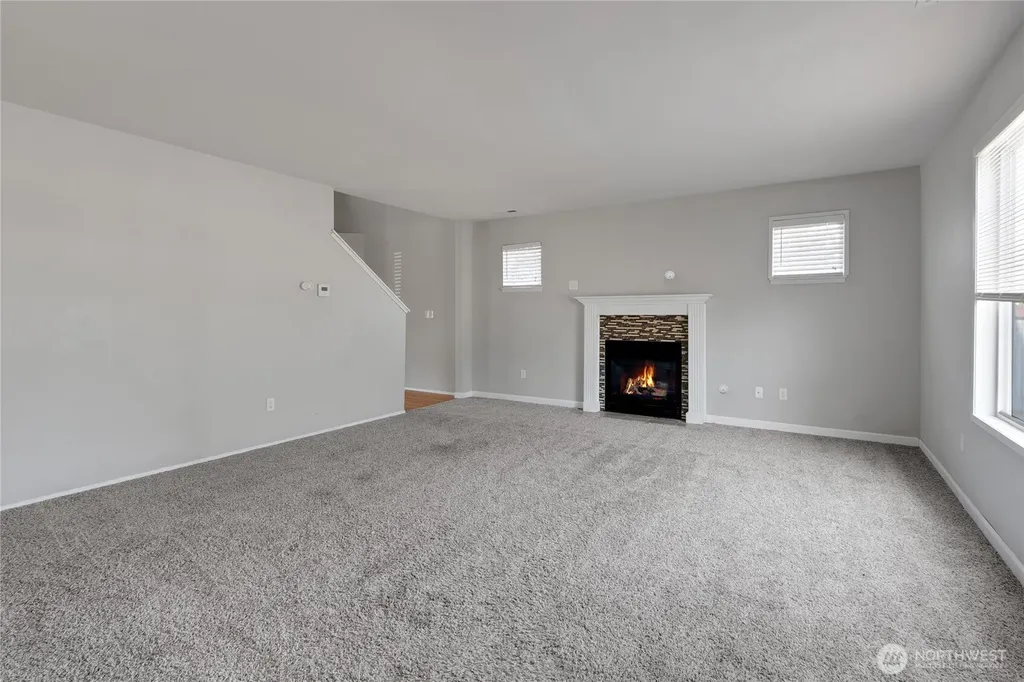 13605 116th Avenue Ct E Puyallup WA 98374