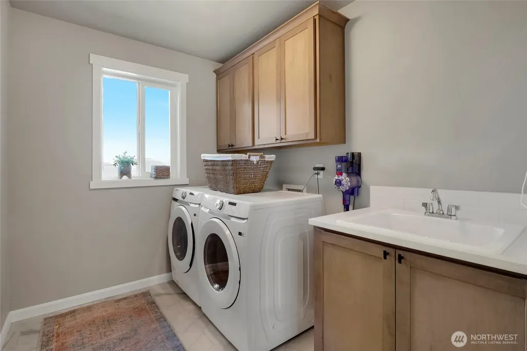 4724 W Junco Street Moses Lake WA 98837