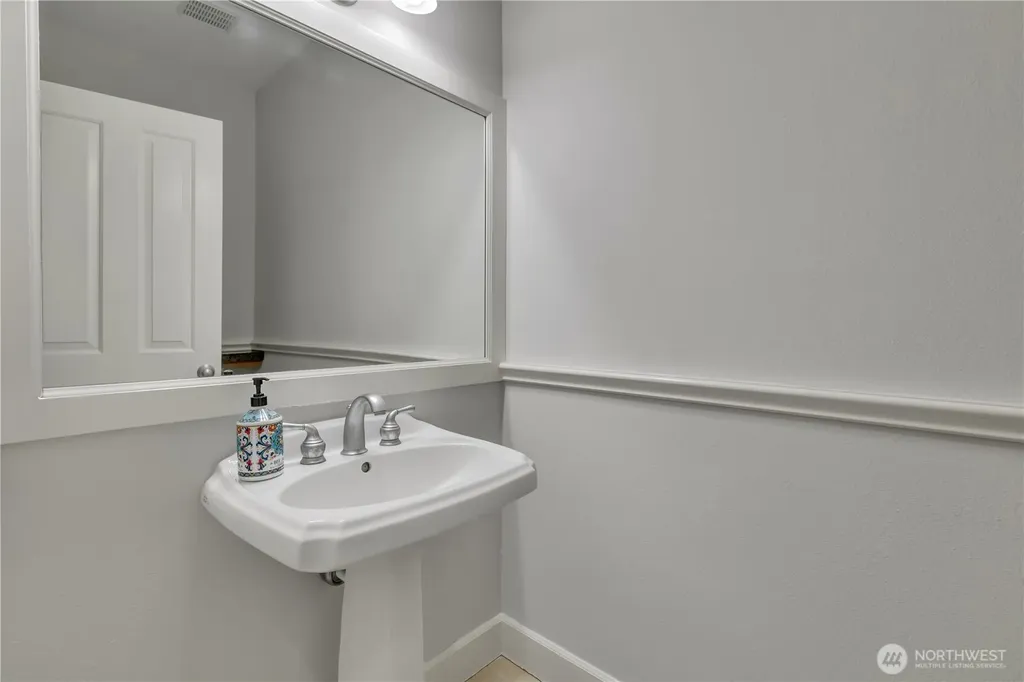 12006 183rd Street E Puyallup WA 98374