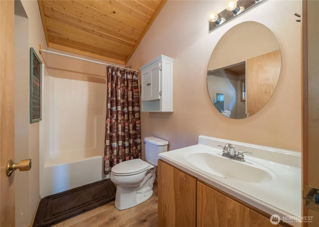 6 Kelli Lane Carlton WA 98814