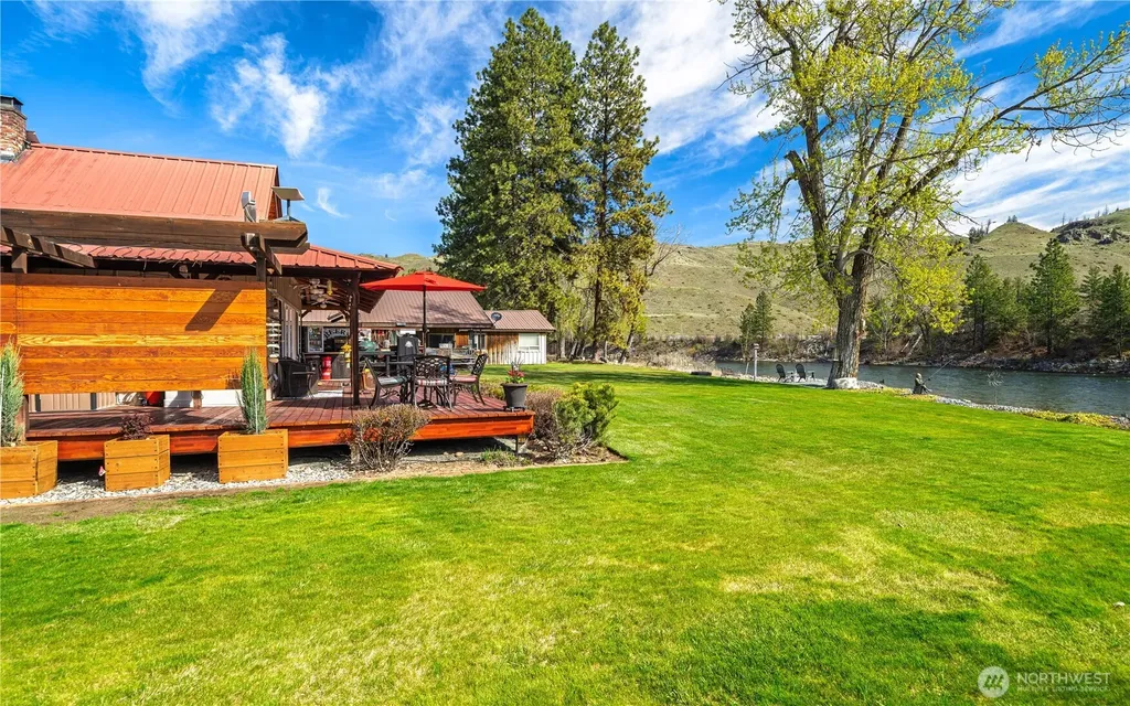 6 Kelli Lane Carlton WA 98814