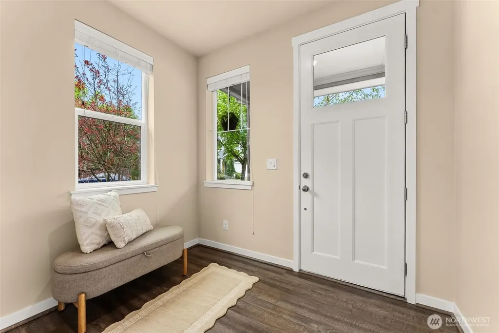 8896 Silverspot Drive SE Tumwater WA 98501